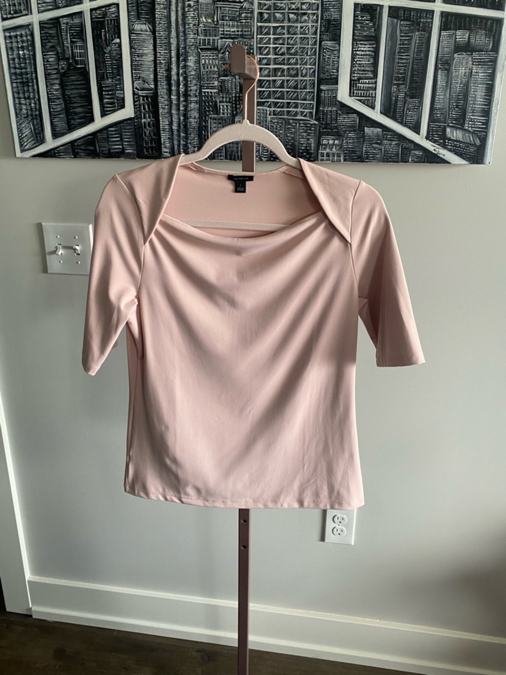 Ann Taylor Soft Pink Envelope Neck Top Elbow Length Sleeves Small